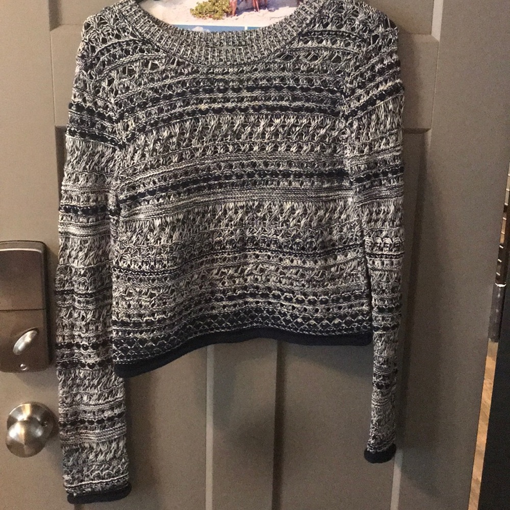 Blue and white cropped knit sweater